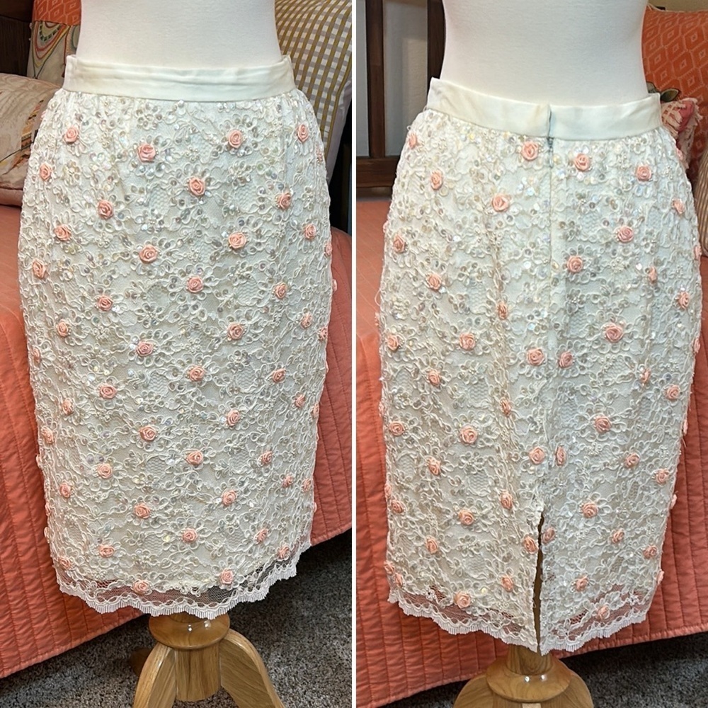 Vintage RINA diMONTELLA Blazer & Skirt set Lace and Rose Bud Embroidery Size 6 - Picture 5 of 17
